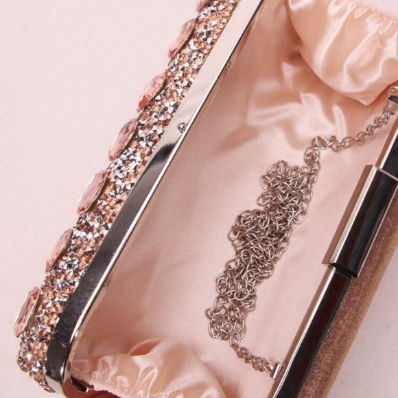 💎 Jewel Encrusted Purse 💎 - Picture 3 of 5